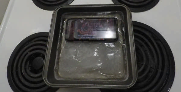 temperatures dropped really fast just by sitting the S8 on top of ice